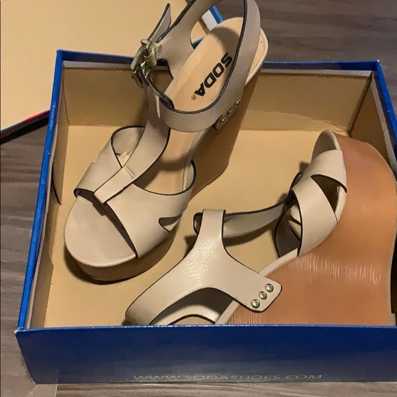 Wedges - Picture 2 of 2